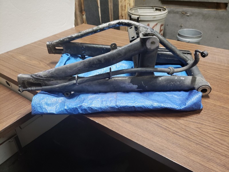 2009 KAWASAKI NINJA 650R EX650C REAR SWINGARM BACK SUSPENSION SWING ARM