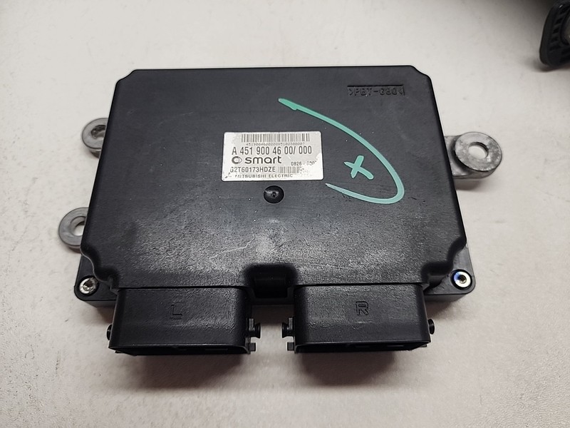 08-15 SMART FORTWO TCM TRANSMISSION CONTROL MODULE COMPUTER ID 4519004600