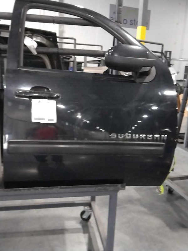 2011 Chevrolet Suburban 1500 Right Front Door Black 511145 203K Miles Used