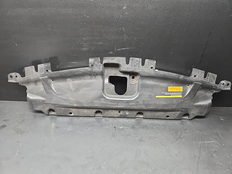 07-15 INFINITI G35 G37 SEDAN RADIATOR SUPPORT UPPER COVER PLASTIC TRIM OEM