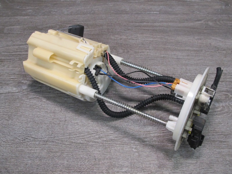 2003-2005 LEXUS GX470 FUEL GAS PUMP LEVEL SENSOR ASSEMBLY 77020-35060