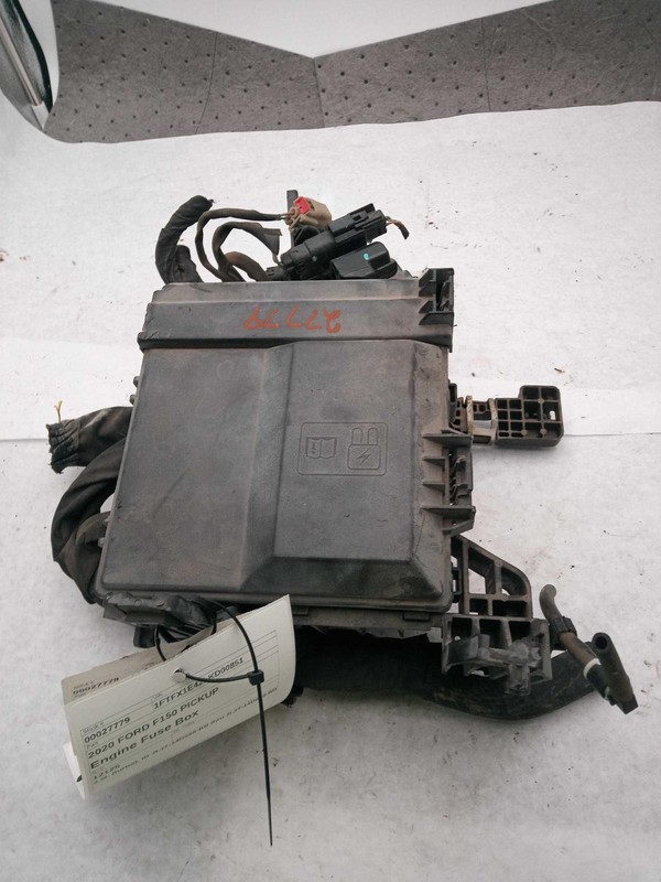 2020 Ford F150 OEM Used Fuse Box 657289 - 78k Miles - Fast Shipping