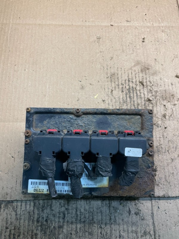 2007 ChryslerCaravan 3.3L Engine Control Module p05187557ac W7249DG