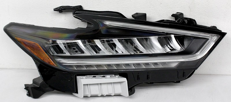 OEM LED Headlamp For Nissan Maxima 26010-9DJ0C