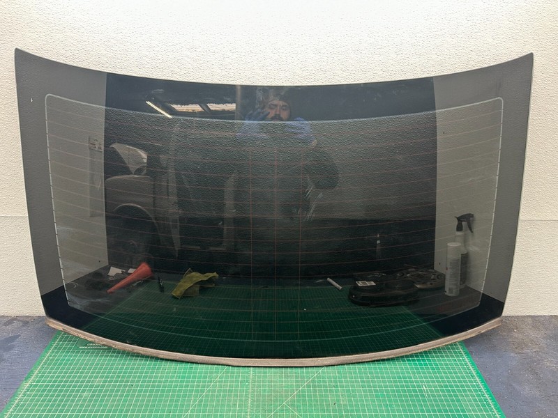 2013-2015 Cadillac ATS REAR BACK GLASS OEM