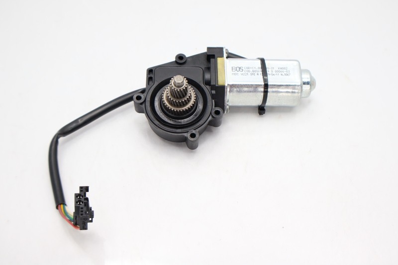 07-13 Mercedes W221 S550 S63 Rear Window Sun Shade Screen Roller Blind Motor OEM
