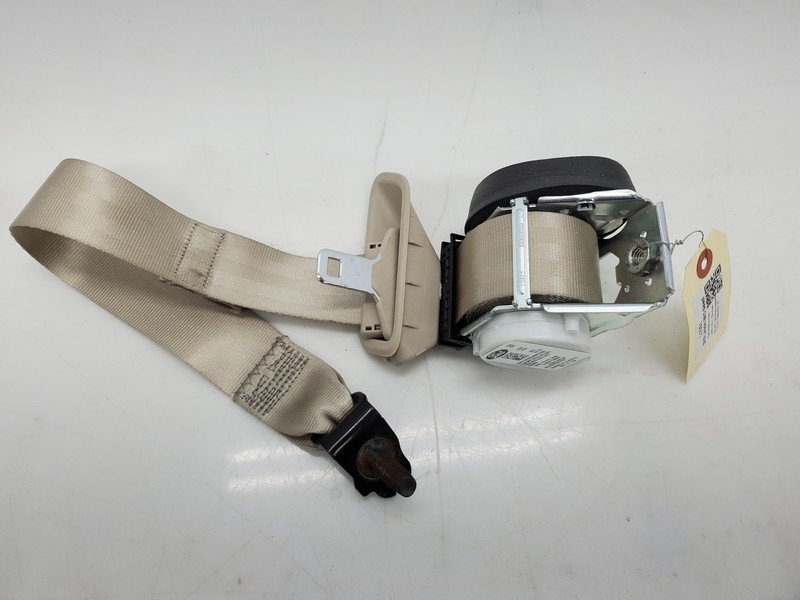 Right Rear 2nd Row Seat Belt Retractor EJ7B-S611B68 2019 Lincoln MKC 2015-2018