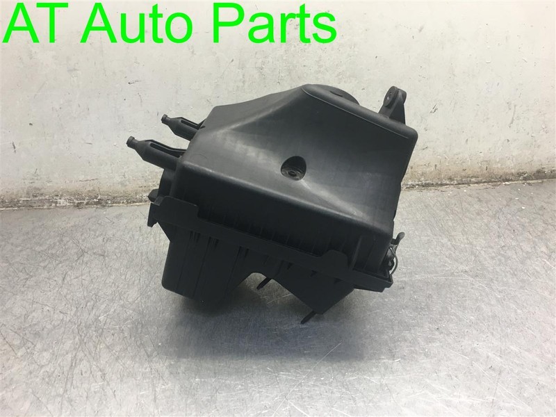 05 06 07 FORD ESCAPE AIR CLEANER BOX OEM 319-00518