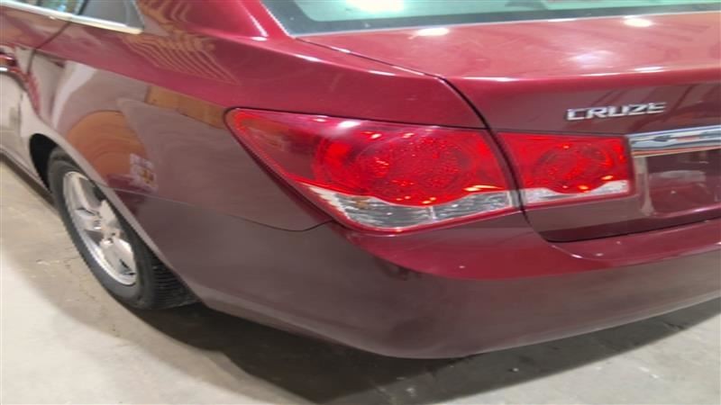 Driver Tail Light VIN P 4th Digit Limited Fits 11-16 CRUZE 3367381