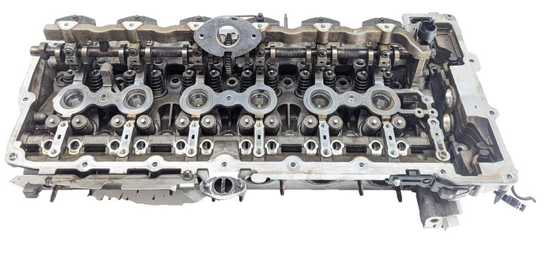 2011 BMW E90 328i 3.0L Engine Head