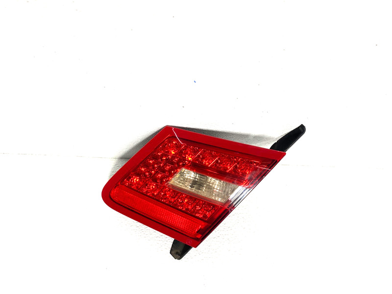 10 11 12 MERCEDES E550 COUPE CONVERTIBLE RIGHT INNER TAILLIGHT W207 OEM #A0.36