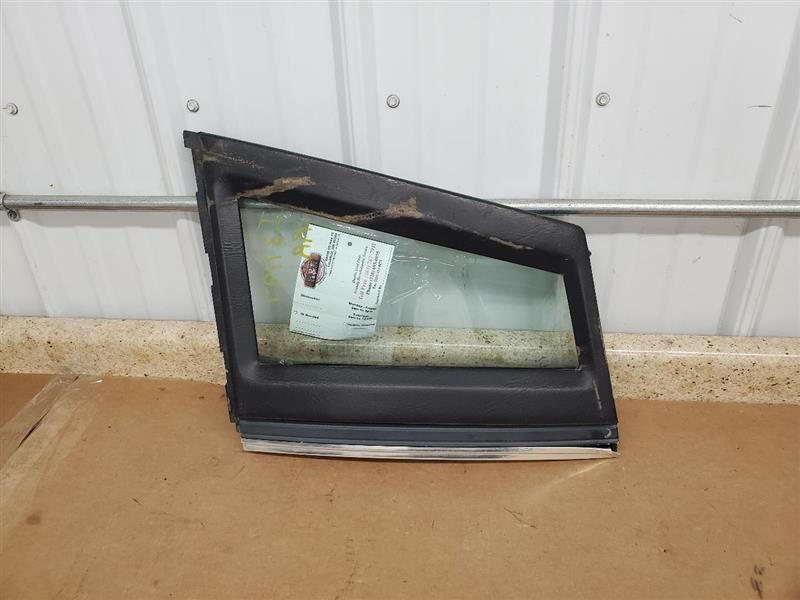 Passenger Right Rear Door Vent Glass New Yorker Fits 79-81 5TH AVENUE 277576