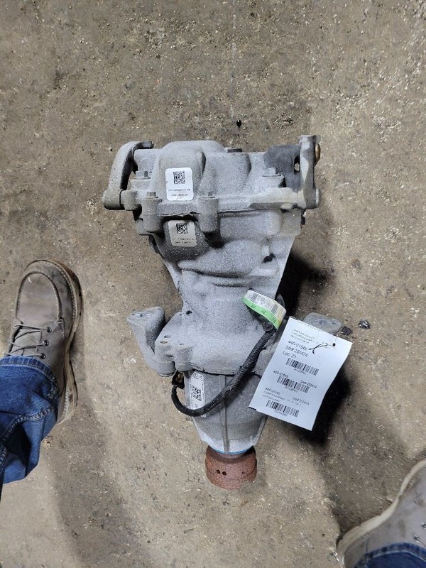 Differential Carrier 3.7L Fits 17-20 LINCOLN CONTINENTAL 1698863