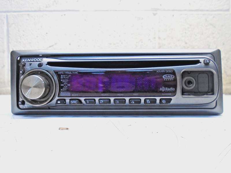 W4 Kenwood KMR-330 Car Stereo Unit AUX MP3