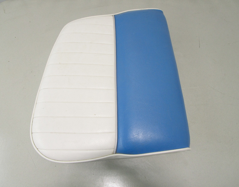 1993 Glastron SSV 175 Elite Boat Port Bow Seat Cushion Blue / White