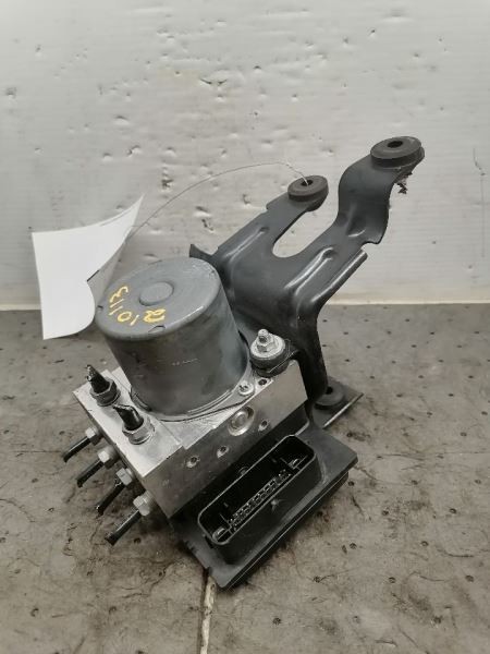 ABS Pump With Module Excluding Xkr Fits 10-11 XK 751117