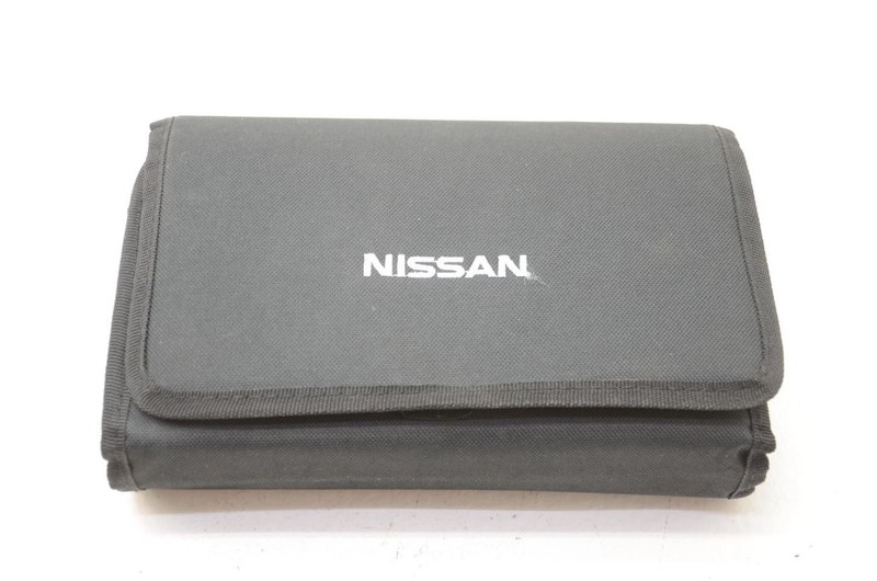 2014 Nissan Leaf Owners Manual Guide With Case