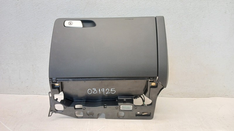 08-17 AUDI 8T A5 S5 RS5 DASHBOARD GLOVE BOX STORAGE COMPARTMENT OEM 081925