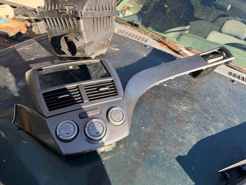 08-14 Subaru Impreza WRX HVAC HEATER A/C AC CLIMATE CONTROL W/ VENT DASH PANEL