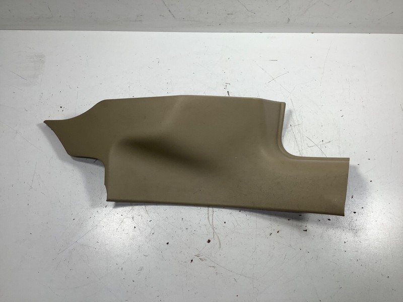 07-011 Honda CR-V Right Rear Door Sill Molding Beige 84211-SWA OEM