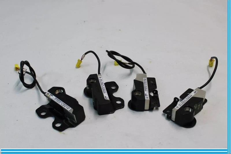 06-13 Mercedes X164 R500 GL350 Right Seat Weight Sensor Control Module Set OEM