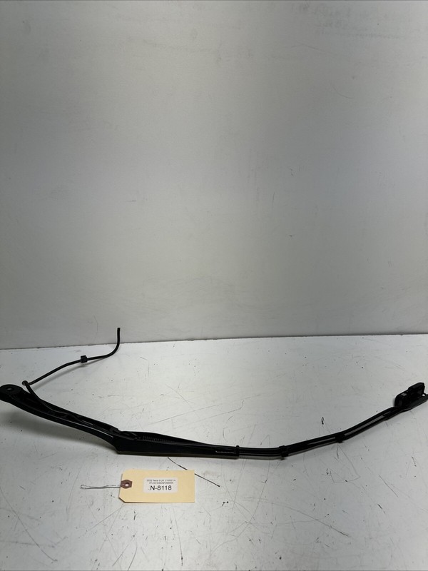 2017-22 Tesla Model 3 M3 Front Passenger Side Windshield Wiper Arm RH 8118 U18