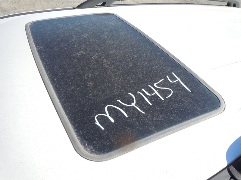 2002-2007 Jeep Liberty Sun Roof Glass OEM