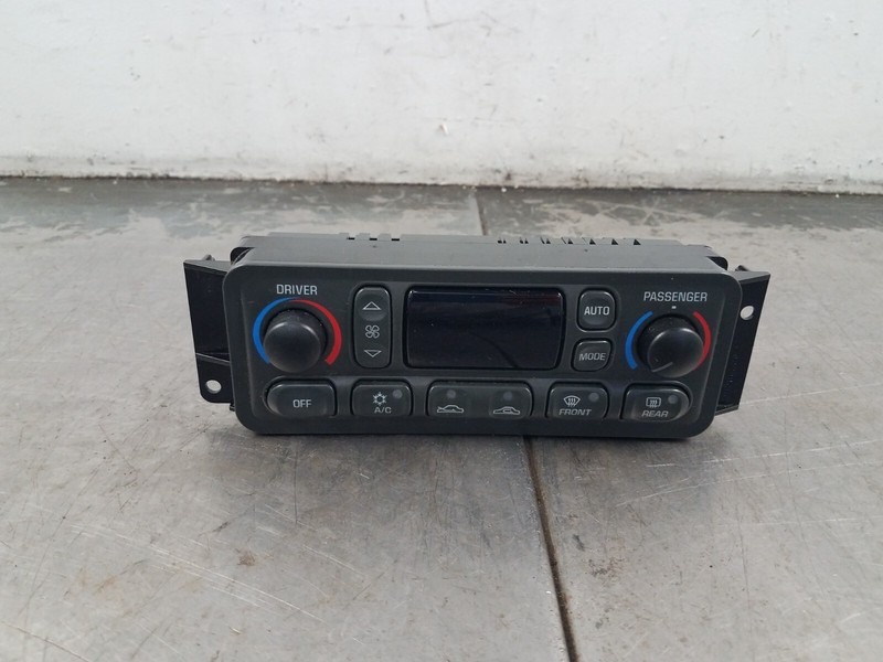 2002 Chevy Corvette C5 HVAC Climate Control Panel #2064 P2