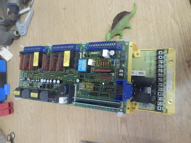 Fanuc A06B-6058-H228 Servo Amplifier 02355-B FIY *FREE SHIPPING*