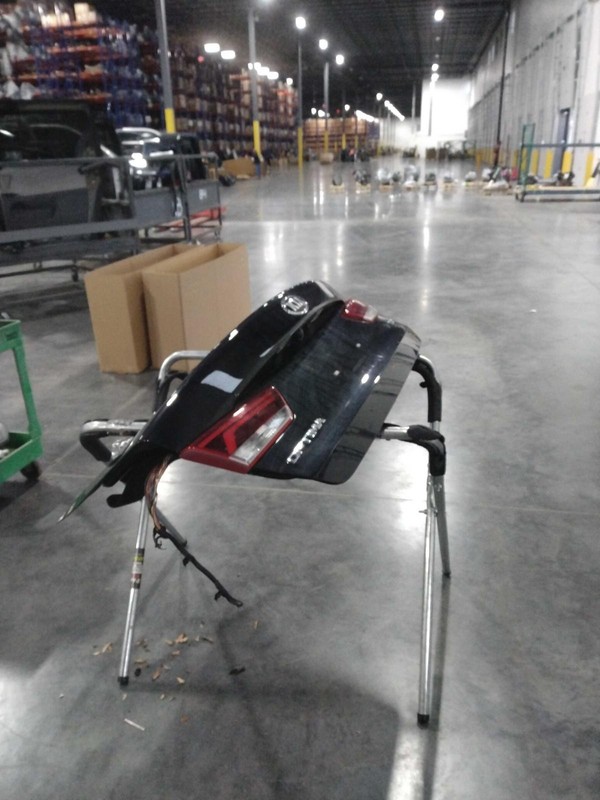 2020 KIA OPTIMA Deck Lid Trunk Lid Black OEM Used with Scratches NJ25-22739