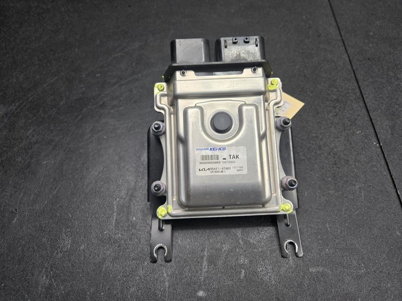 Transmission Control Module 2022 Kia Stinger 95441-47AK0 2023