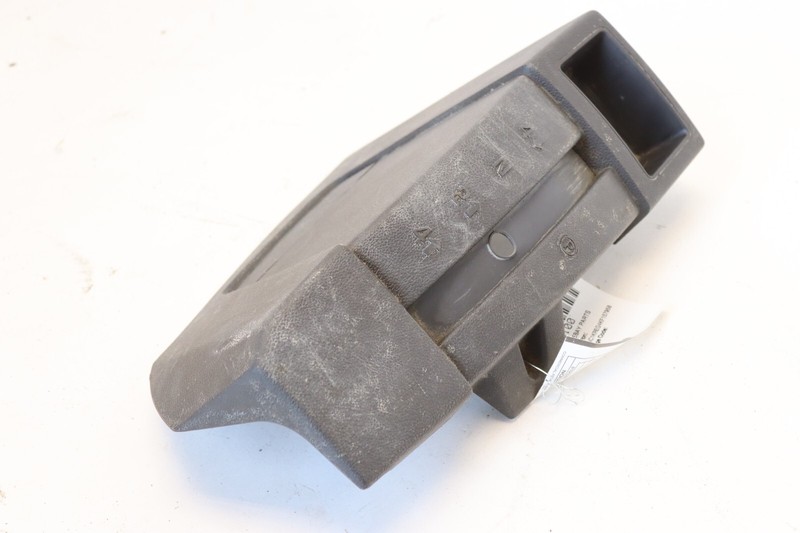 2015-2019 CHEVY SILVERADO 2500 TRANSFER CASE 4X4 SHIFT LEVER PANEL COVER OEM