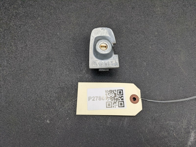 Left Front Door Lock Cylinder 31276333 2016 Volvo V60 CROSS 2015 2017 2018