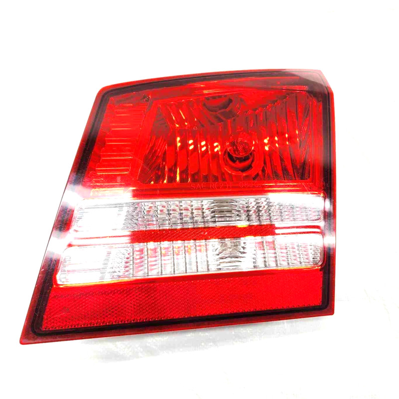 2009 Journey RH Passenger Side Lid Tail Light Assembly Light Scratches 4806368AB
