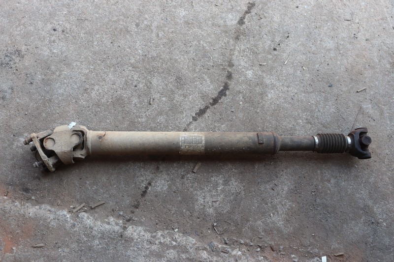2011-2016 FORD F250 SD 4X4 6.7L FRONT DRIVESHAFT CARDAN PROPELLER SHAFT OEM