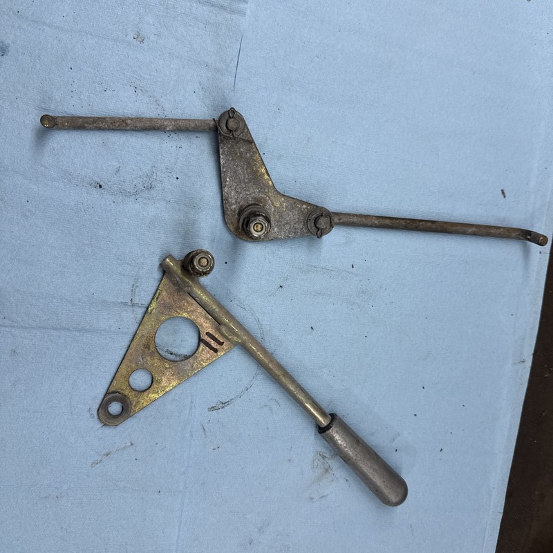 2002 POLARIS WIDE TRACK WIDETRAK LX Indy 500 Chain Case Shift, Lever Linkage 11
