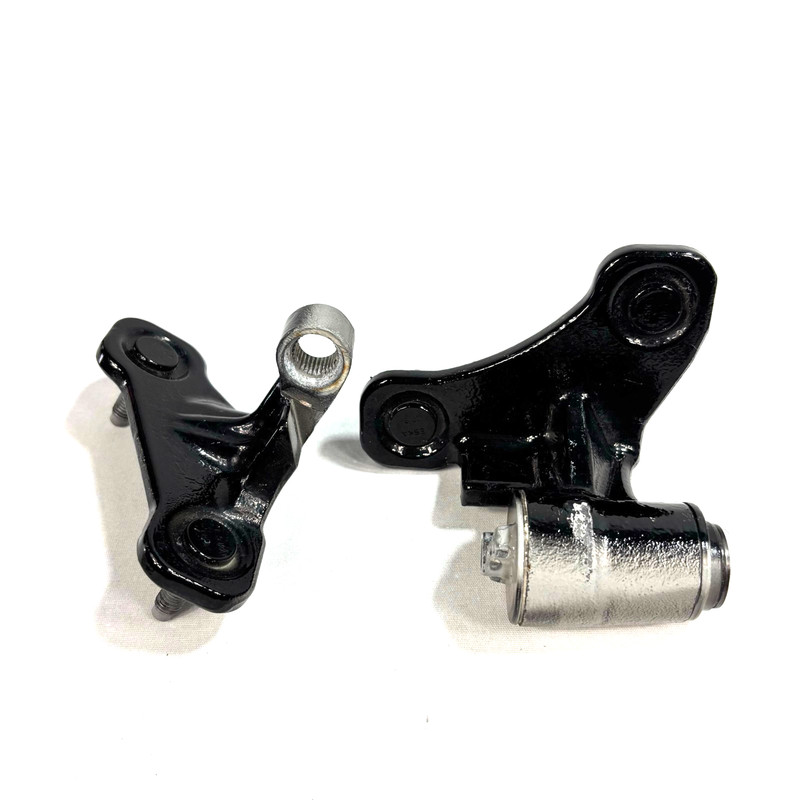📌 2012-2015 MERCEDES-BENZ FRONT LEFT SIDE DOOR UPPER & LOWER HINGE SET OEM