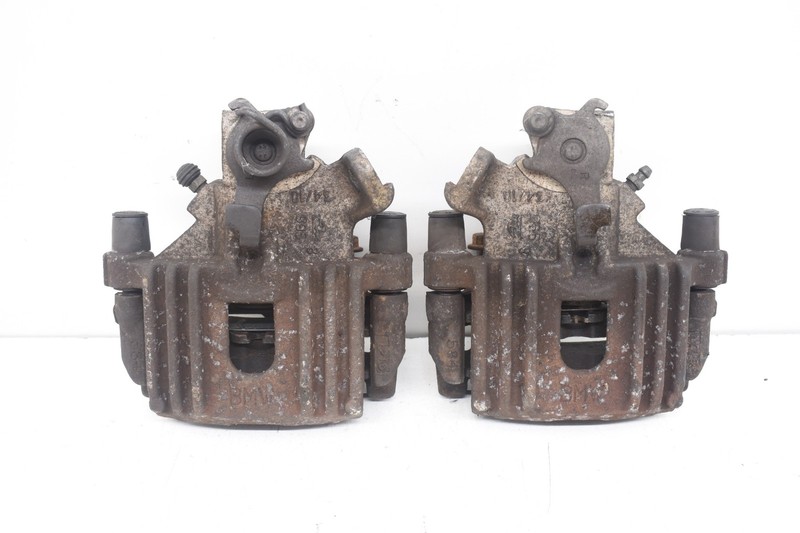 2006 Mini Cooper S R53 Rear Left & Right Brake Caliper Pair Set OEM Damage KW86