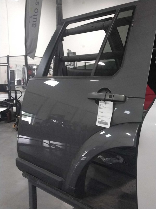 Land Rover LR4 2016 Left Rear Door GREY 469334 6033
