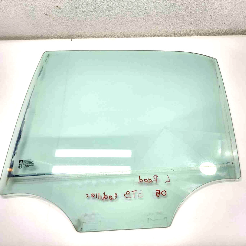 2005 Cadillac STS 4dr Rear LH Driver Side Door Glass OEM 25715108