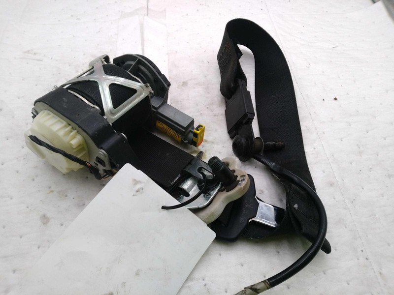 2014 Ford Fiesta OEM Grey Seat Belt 4DR Used - 155k Miles, 6 Month Warranty