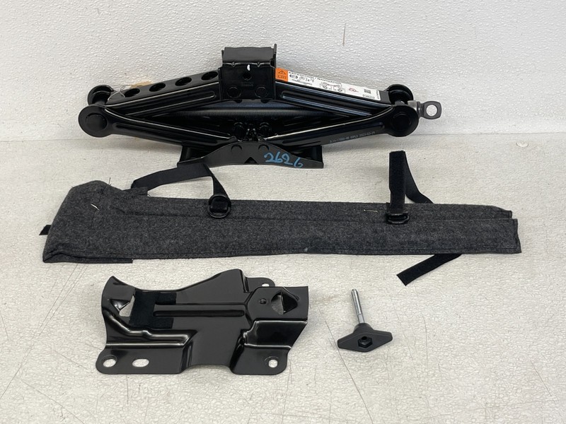 ⭐2018-2024 LINCOLN NAVIGATOR REAR TRUNK SPARE JACK LIFT TOOL KIT OEM LOT2626