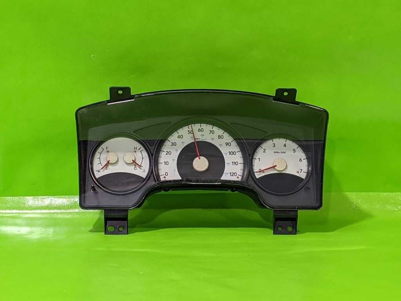 06 DURANGO SPEEDOMETER CLUSTER 259K MILES OEM 4399-1