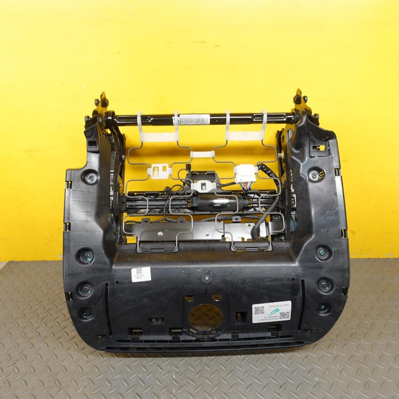 2016-2020 TESLA MODEL X FRONT LEFT SIDE SEAT LOWER TRACK FRAME OEM 1066552-00-G