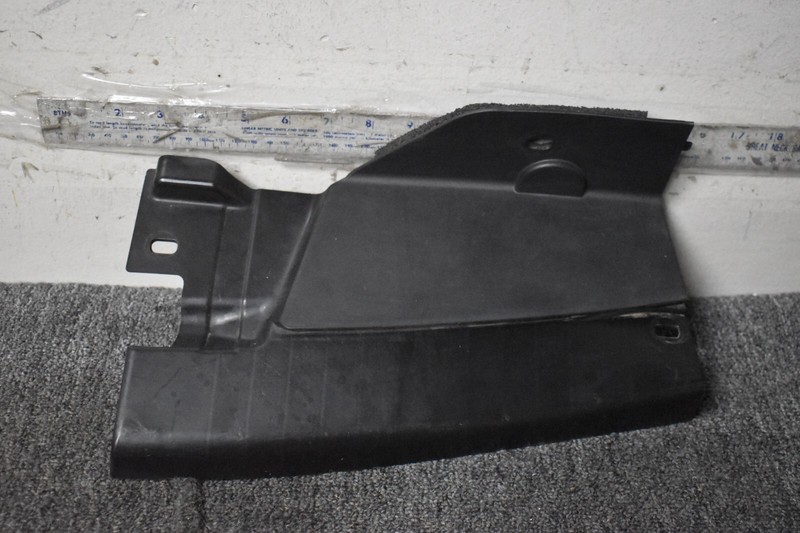 2019-2021 BMW X7 XDRIVE40I RIGHT SIDE CENTER SUPPORT FACTORY OEM