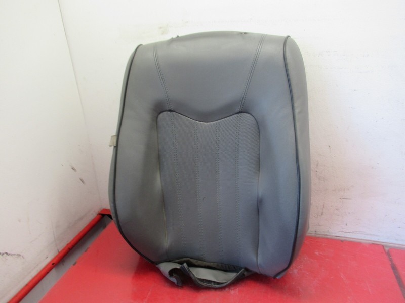 04-08 MASERATI QUATTROPORTE FRONT RIGHT PASSENGER SIDE UPPER SEAT CUSHION OEM
