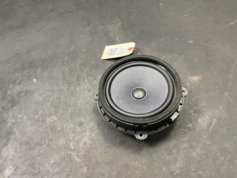 Rear Left Door Speaker 2020 Kia Soul 96330-K0000 2021 2022 2023