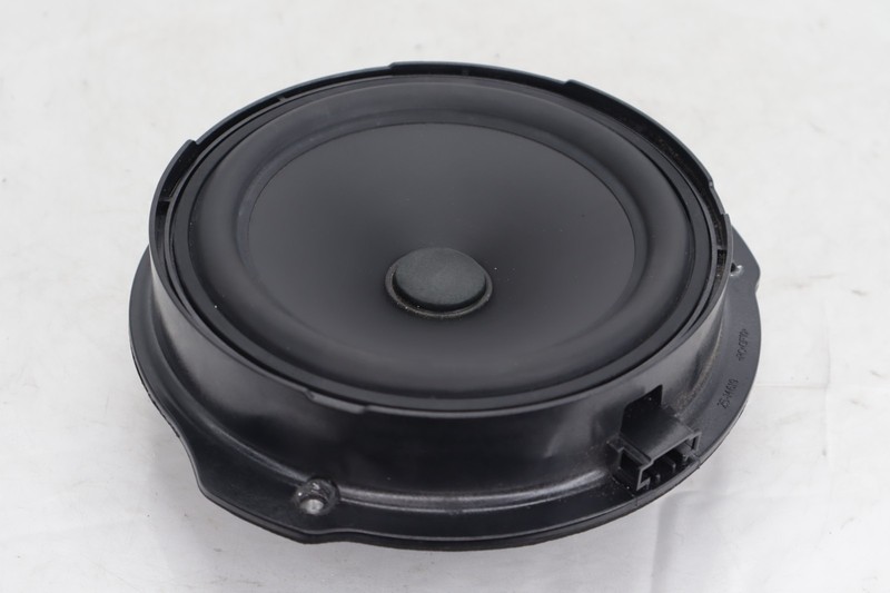 ✅ Mercedes W212 E350 CLS550 Door Audio Speaker Logic 7 Front Left or Right OEM