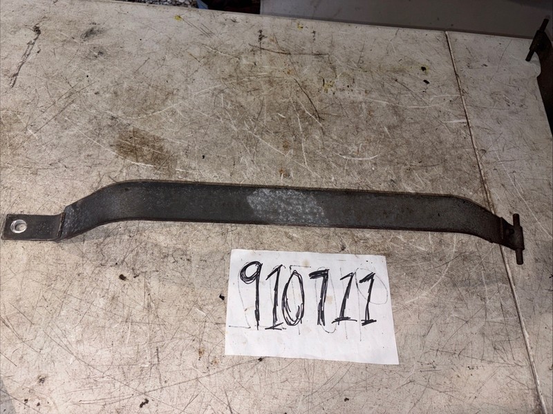 2006-2011 Cadillac DTS Left Fuel Tank Strap 25697932 OEM