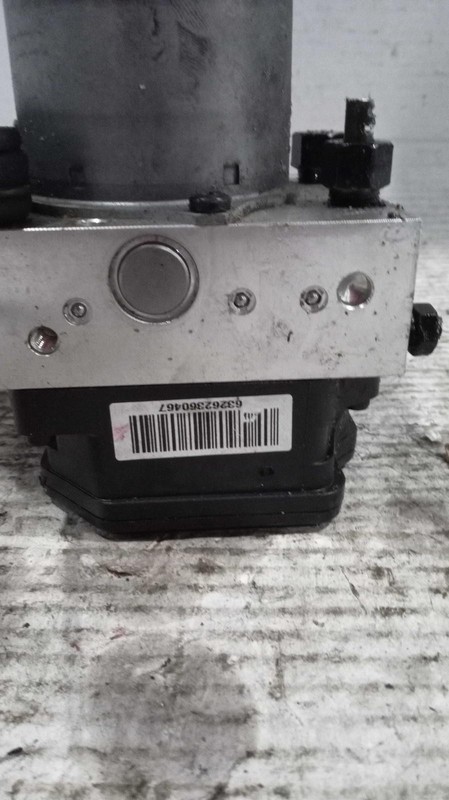 2017 KIA RIO ABS Pump & Motor Assembly OEM 589201W470 105K Miles Black